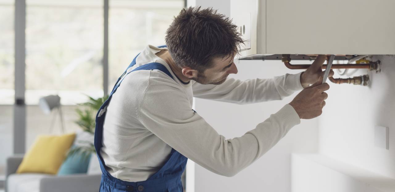 Manutenzione delle caldaie e scaldabagni a gas Vaillant